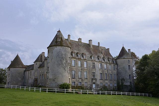 Clamecy - Immobilier - CENTURY 21 Agence Ducreux - Château de Chitry-les-Mines