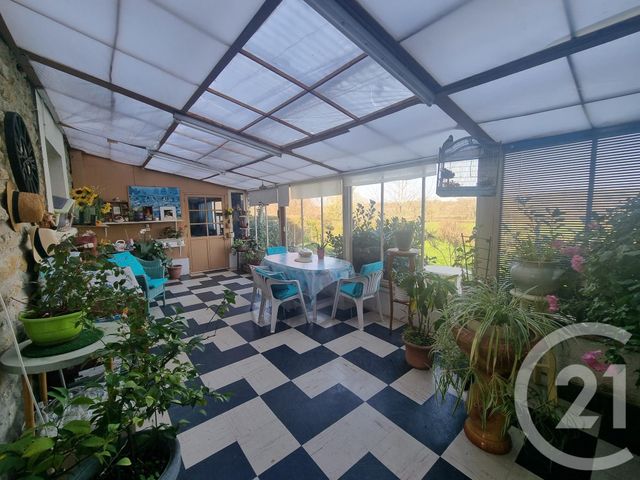 maison à vendre - 6 pièces - 185.0 m2 - MARIGNY SUR YONNE - 58 - BOURGOGNE - Century 21 Agence Ducreux