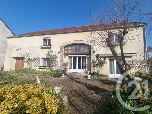 maison à vendre - 6 pièces - 185.0 m2 - MARIGNY SUR YONNE - 58 - BOURGOGNE - Century 21 Agence Ducreux