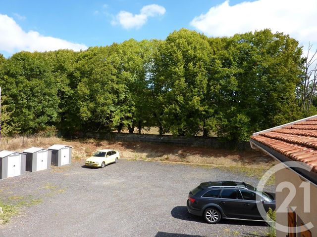 Appartement Duplex à louer - 3 pièces - 82.0 m2 - CLAMECY - 58 - BOURGOGNE - Century 21 Agence Ducreux