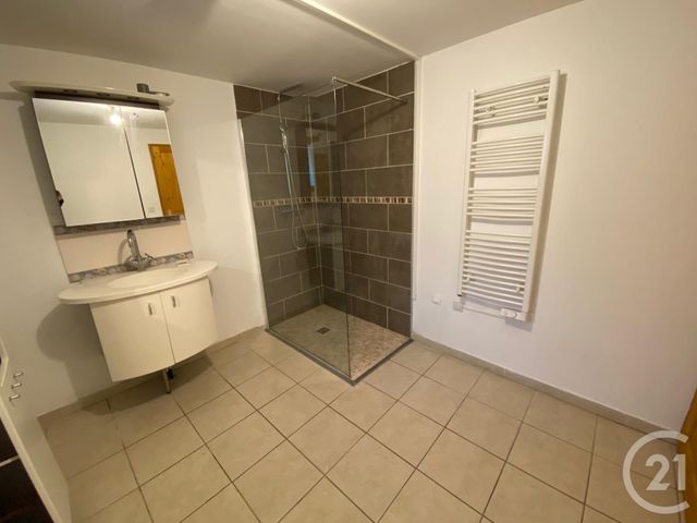 Appartement Duplex à louer - 3 pièces - 82.0 m2 - CLAMECY - 58 - BOURGOGNE - Century 21 Agence Ducreux