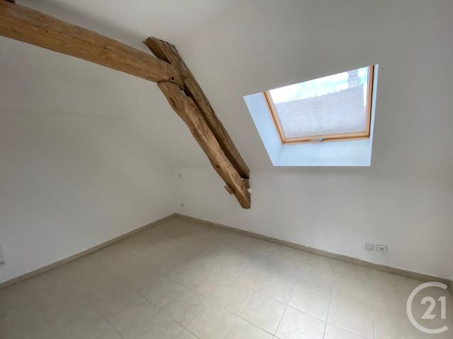 Appartement F4 à louer - 4 pièces - 73.0 m2 - BILLY SUR OISY - 58 - BOURGOGNE - Century 21 Agence Ducreux