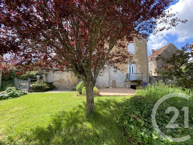 maison à vendre - 3 pièces - 157.56 m2 - CORVOL L ORGUEILLEUX - 58 - BOURGOGNE - Century 21 Agence Ducreux maison à vendre - 3 pièces - 157.56 m2 - CORVOL L ORGUEILLEUX - 58 - BOURGOGNE - Century 21 Agence Ducreux