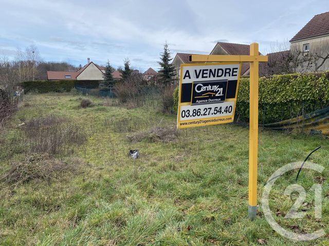 Afficher la photo en grand terrain à vendre - 665.0 m2 - COURSON LES CARRIERES - 89 - BOURGOGNE - Century 21 Agence Ducreux