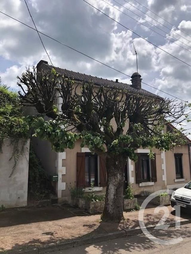 maison à vendre - 7 pièces - 125.55 m2 - CLAMECY - 58 - BOURGOGNE - Century 21 Agence Ducreux maison à vendre - 7 pièces - 125.55 m2 - CLAMECY - 58 - BOURGOGNE - Century 21 Agence Ducreux