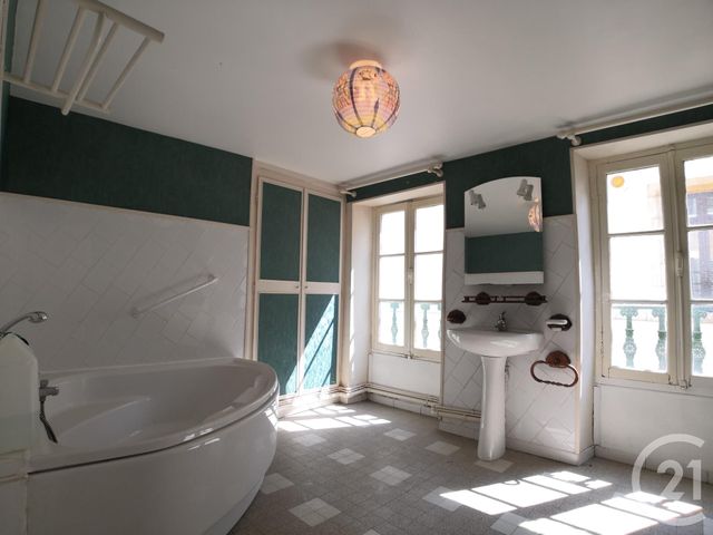 Afficher la photo en grand maison à vendre - 4 pièces - 74.4 m2 - CLAMECY - 58 - BOURGOGNE - Century 21 Agence Ducreux