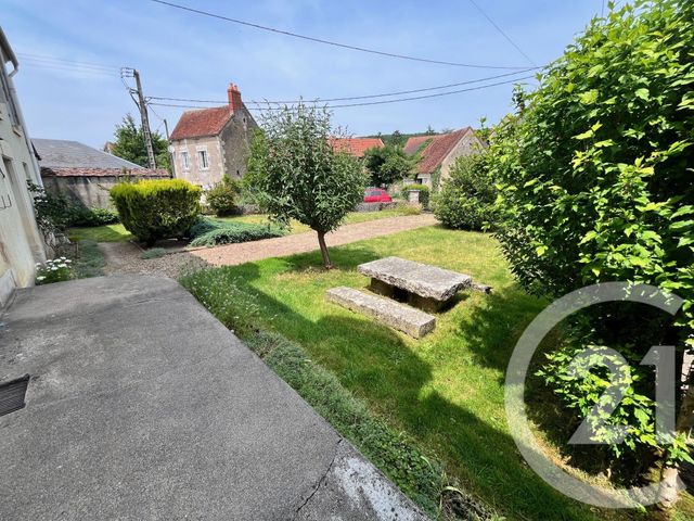 maison à vendre - 5 pièces - 153.0 m2 - CHATEAUNEUF VAL DE BARGIS - 58 - BOURGOGNE - Century 21 Agence Ducreux