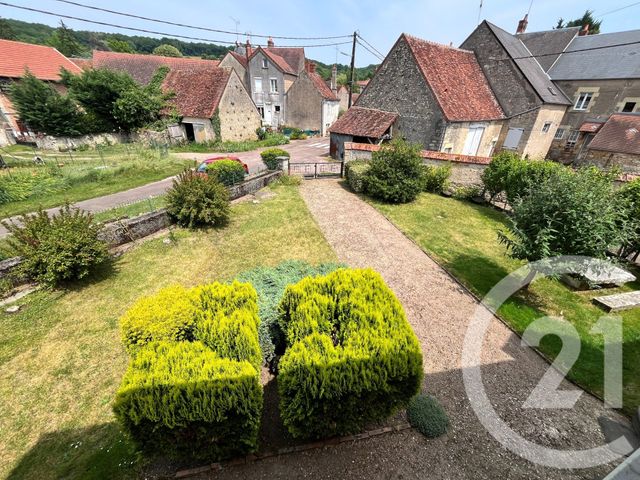 maison à vendre - 5 pièces - 153.0 m2 - CHATEAUNEUF VAL DE BARGIS - 58 - BOURGOGNE - Century 21 Agence Ducreux