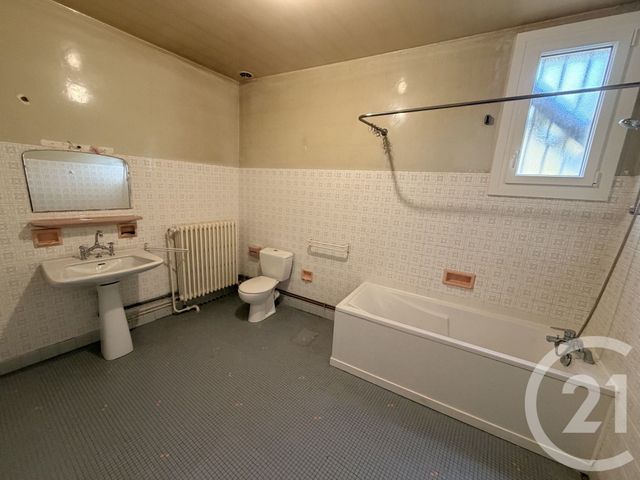 maison à vendre - 7 pièces - 284.2 m2 - TRUCY L ORGUEILLEUX - 58 - BOURGOGNE - Century 21 Agence Ducreux