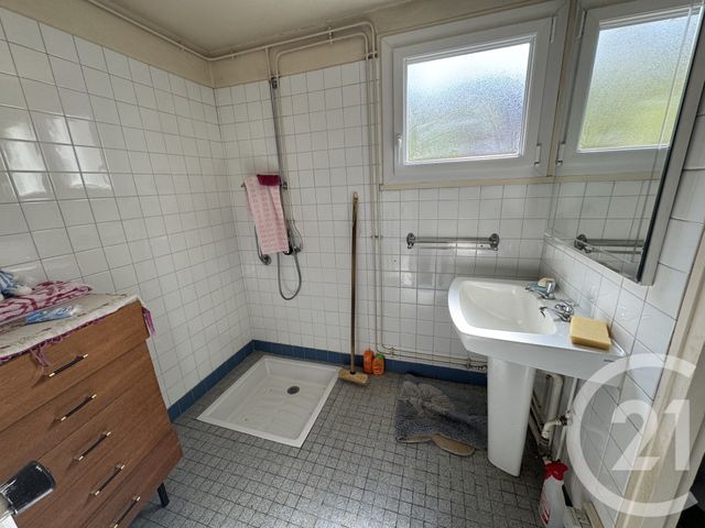 Afficher la photo en grand maison à vendre - 7 pièces - 113.27 m2 - CLAMECY - 58 - BOURGOGNE - Century 21 Agence Ducreux