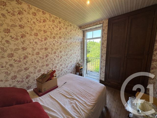 Afficher la photo en grand maison à vendre - 7 pièces - 113.27 m2 - CLAMECY - 58 - BOURGOGNE - Century 21 Agence Ducreux