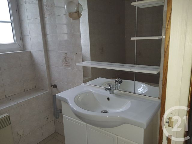 maison à vendre - 4 pièces - 60.14 m2 - SOUGERES EN PUISAYE - 89 - BOURGOGNE - Century 21 Agence Ducreux