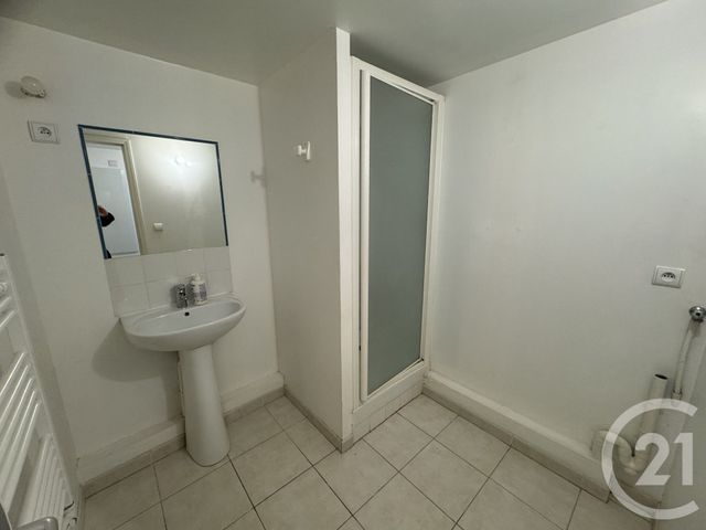 Appartement F2 à vendre - 2 pièces - 56.0 m2 - CLAMECY - 58 - BOURGOGNE - Century 21 Agence Ducreux