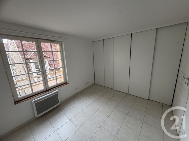 Appartement F2 à vendre - 2 pièces - 56.0 m2 - CLAMECY - 58 - BOURGOGNE - Century 21 Agence Ducreux