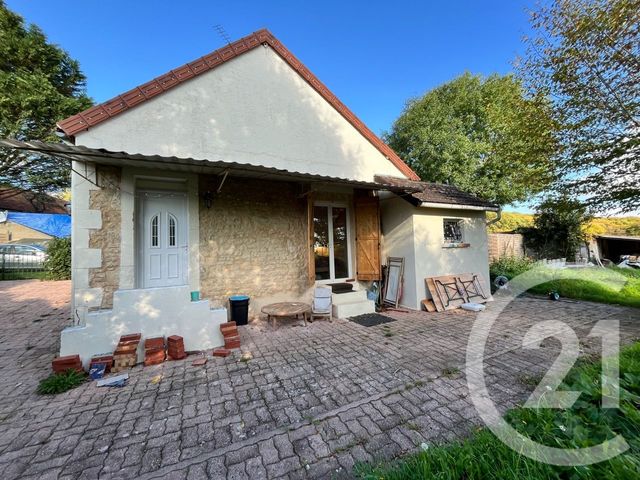 maison à vendre - 4 pièces - 90.6 m2 - CHATEAUNEUF VAL DE BARGIS - 58 - BOURGOGNE - Century 21 Agence Ducreux
