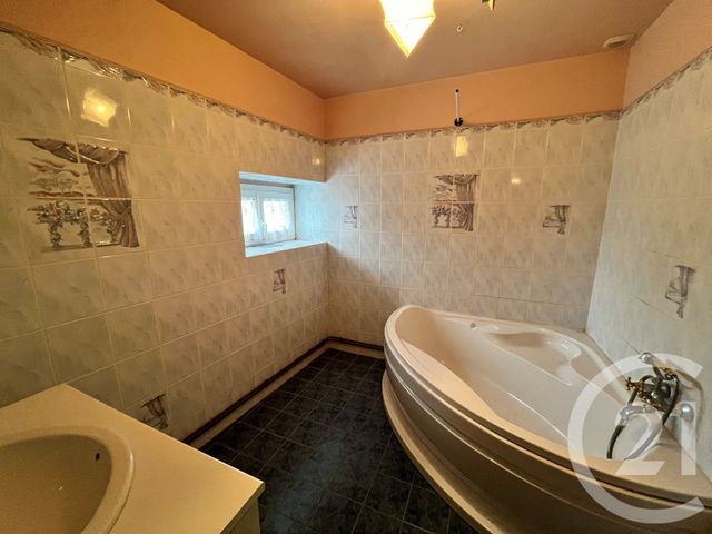 maison à vendre - 5 pièces - 157.0 m2 - LA CHAPELLE ST ANDRE - 58 - BOURGOGNE - Century 21 Agence Ducreux