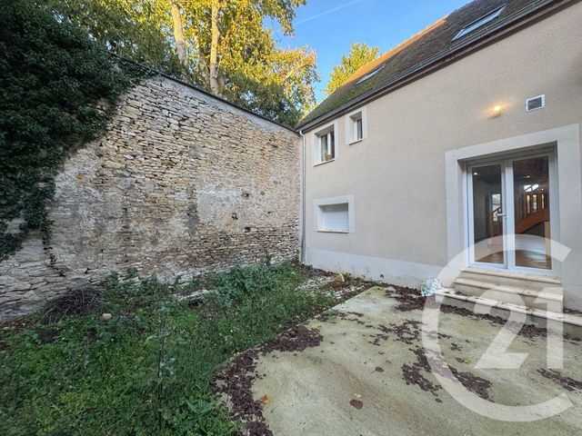 maison à louer - 3 pièces - 76.0 m2 - CLAMECY - 58 - BOURGOGNE - Century 21 Agence Ducreux
