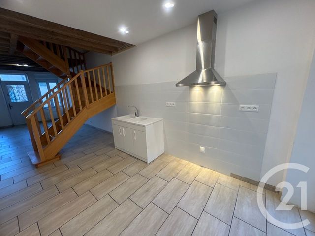 maison à louer - 3 pièces - 76.0 m2 - CLAMECY - 58 - BOURGOGNE - Century 21 Agence Ducreux