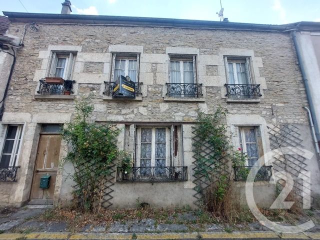 maison à vendre - 6 pièces - 110.0 m2 - CHATEL CENSOIR - 89 - BOURGOGNE - Century 21 Agence Ducreux