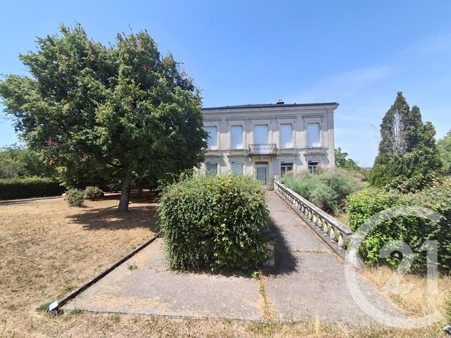 maison à vendre - 43 pièces - 3420.0 m2 - LAINSECQ - 89 - BOURGOGNE - Century 21 Agence Ducreux