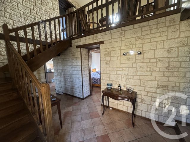 maison à vendre - 7 pièces - 158.3 m2 - ST PIERRE DU MONT - 58 - BOURGOGNE - Century 21 Agence Ducreux