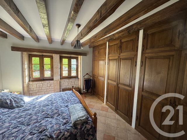 maison à vendre - 7 pièces - 158.3 m2 - ST PIERRE DU MONT - 58 - BOURGOGNE - Century 21 Agence Ducreux