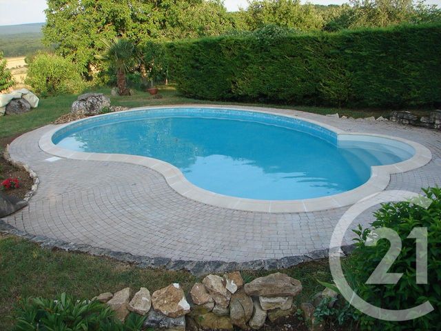 maison à vendre - 7 pièces - 158.3 m2 - ST PIERRE DU MONT - 58 - BOURGOGNE - Century 21 Agence Ducreux