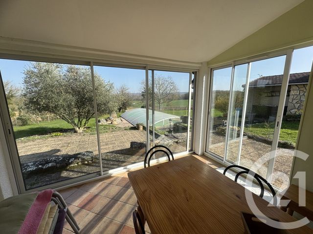 maison à vendre - 7 pièces - 158.3 m2 - ST PIERRE DU MONT - 58 - BOURGOGNE - Century 21 Agence Ducreux