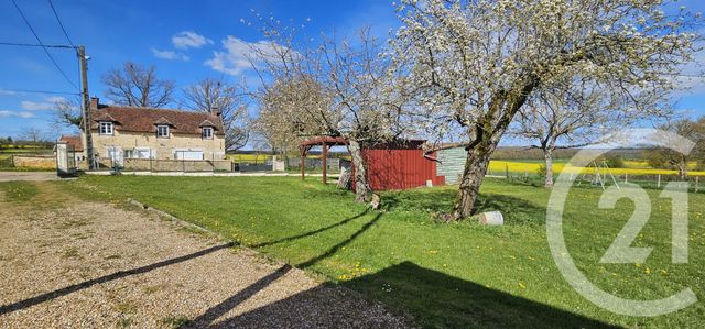 maison à vendre - 4 pièces - 100.3 m2 - ST PIERRE DU MONT - 58 - BOURGOGNE - Century 21 Agence Ducreux
