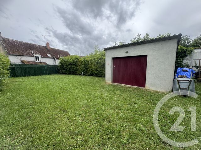 maison à vendre - 2 pièces - 62.8 m2 - CHATEAUNEUF VAL DE BARGIS - 58 - BOURGOGNE - Century 21 Agence Ducreux