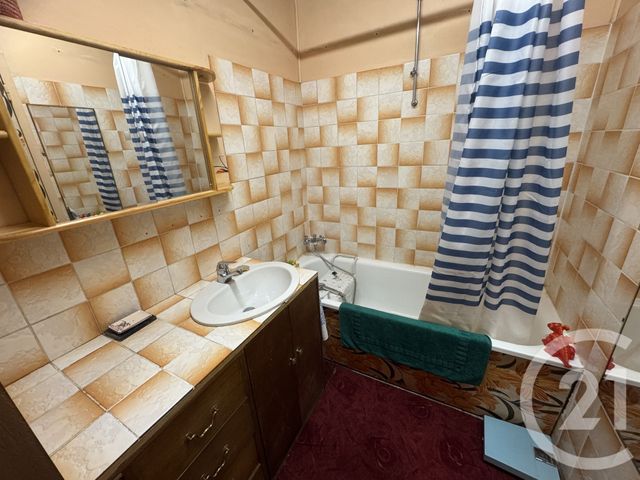 maison à vendre - 2 pièces - 62.8 m2 - CHATEAUNEUF VAL DE BARGIS - 58 - BOURGOGNE - Century 21 Agence Ducreux