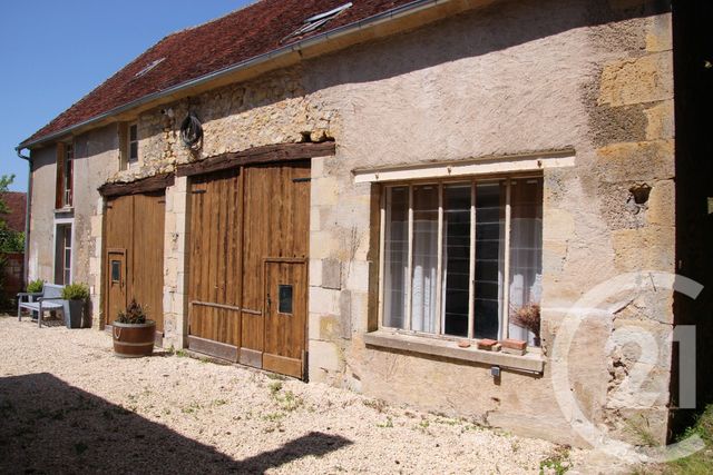 maison à vendre - 25 pièces - 431.2 m2 - CHATEAUNEUF VAL DE BARGIS - 58 - BOURGOGNE - Century 21 Agence Ducreux